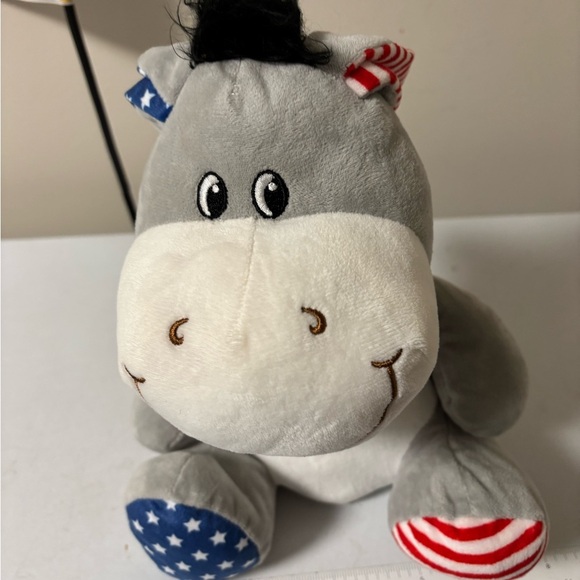 World plush great shape - Picture 4 of 5